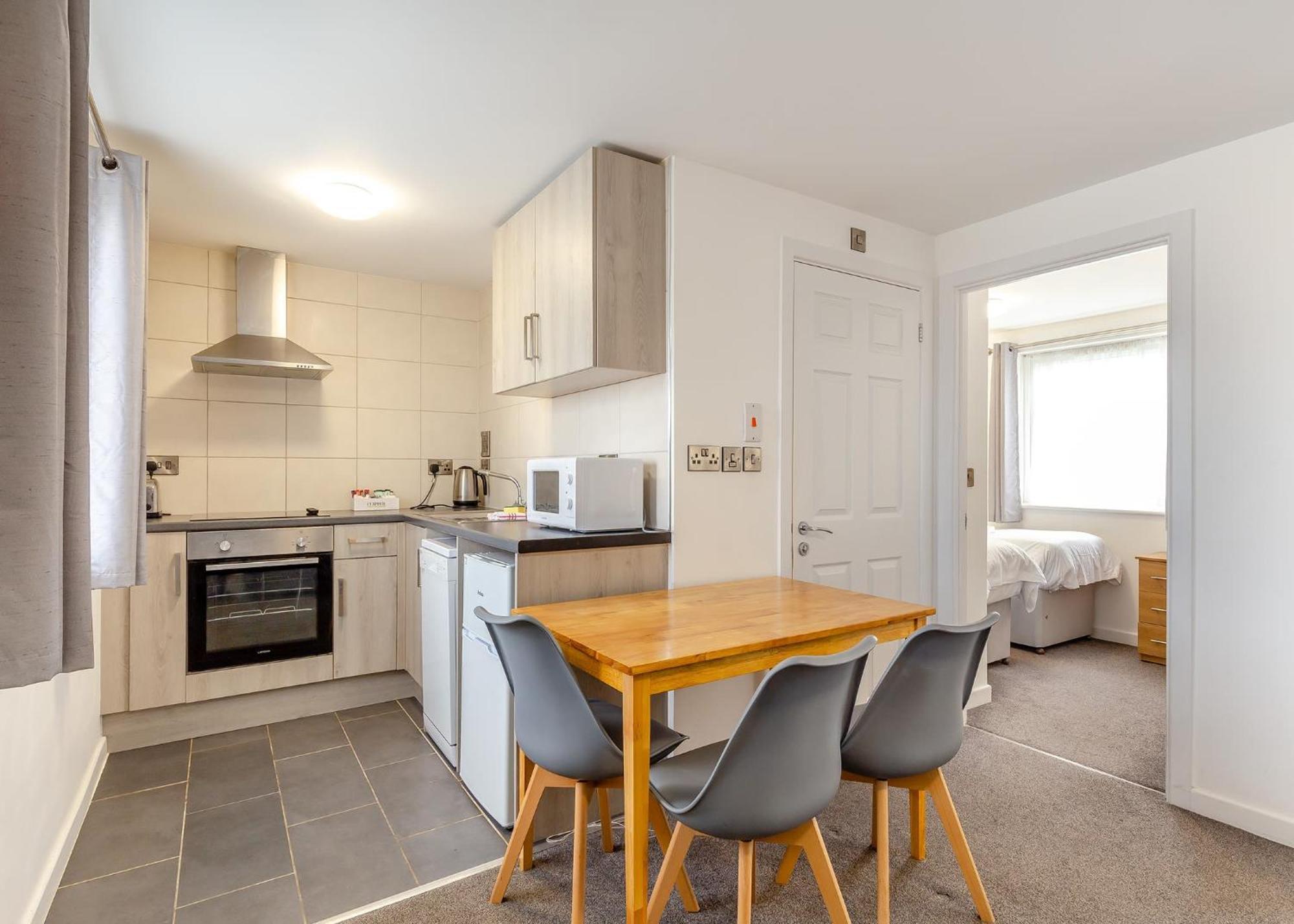 Lovely Ilfracombe Apartment 2 Bedrooms Num 3 Eksteriør billede